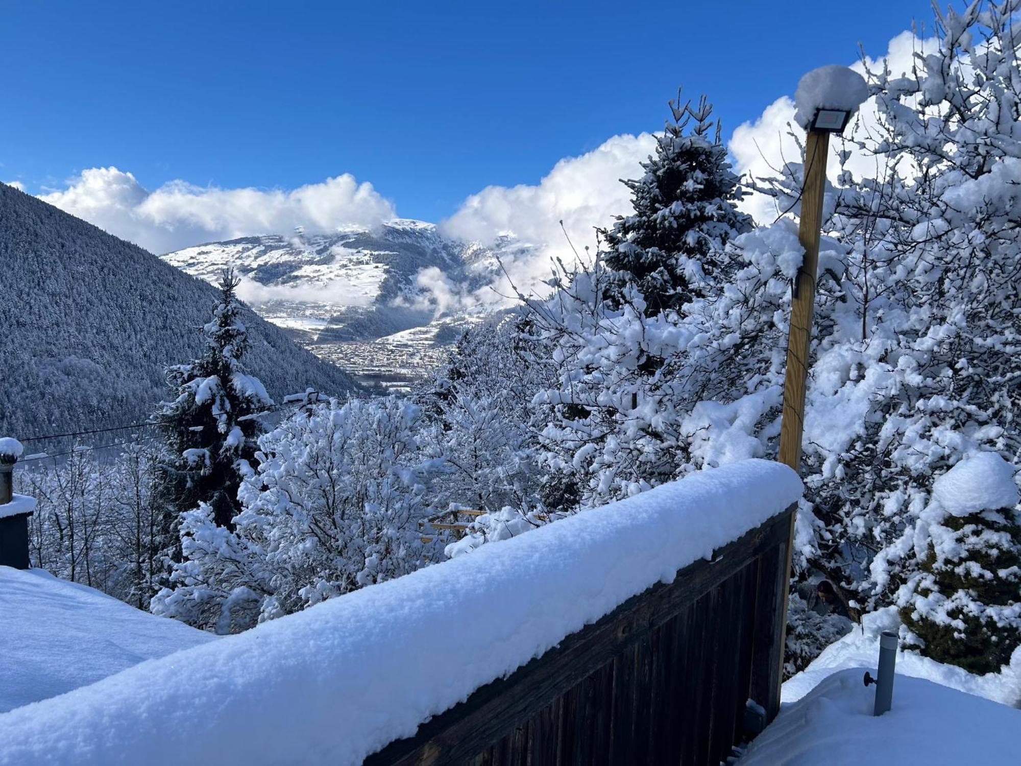 La Ferme D'Angele Bed & Breakfast Bourg-Saint-Maurice Exterior photo